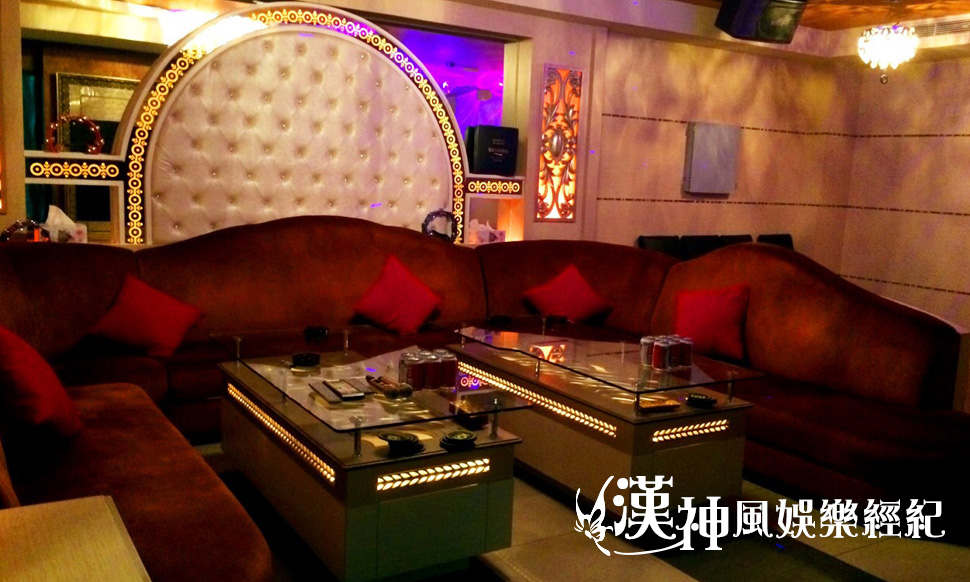 酒店工作輕鬆領薪水