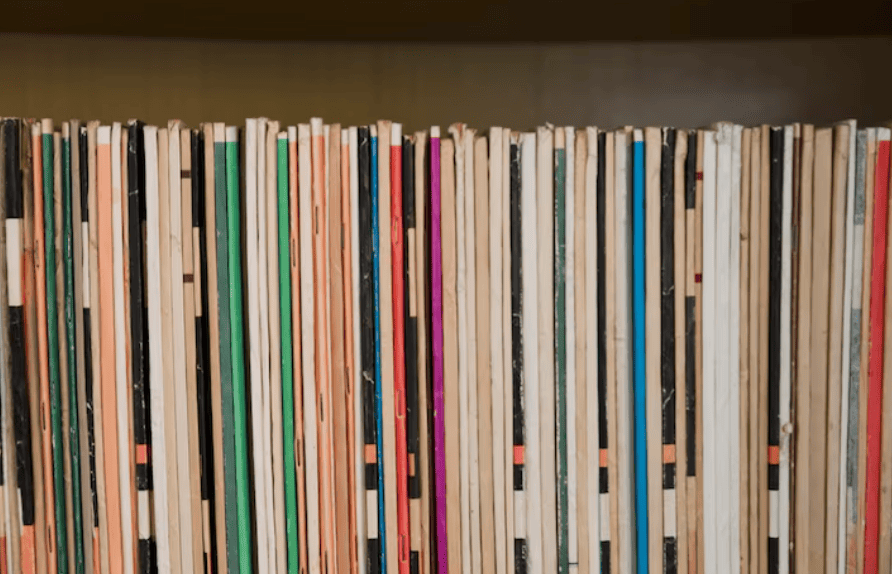 庫板在健身房重量訓練區、教室區與儲物空間中的耐撞、防潮與隔音應用